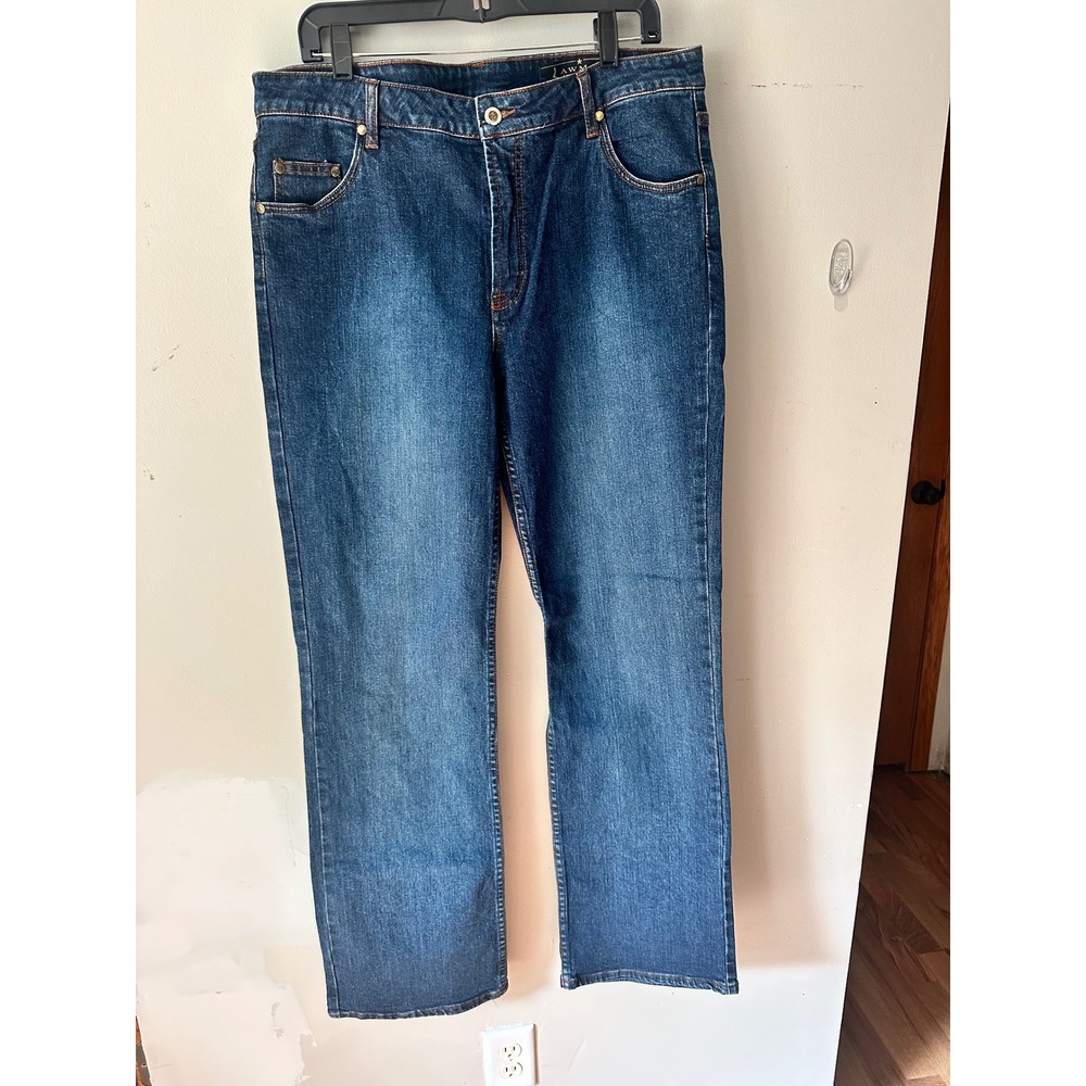 Lawman Womens Straight Leg Jeans Blue Denim Medium Wash Embroidered Size 17/18
